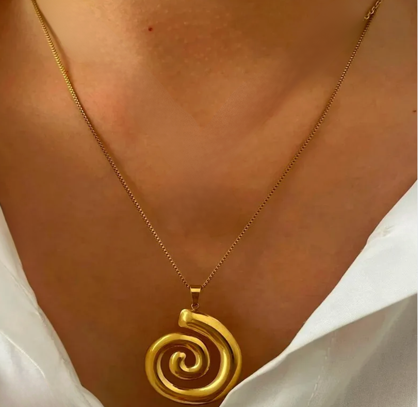 COSTA BELLA NECKLACE