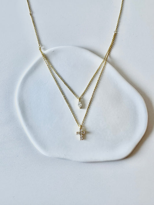 Double necklace with cross