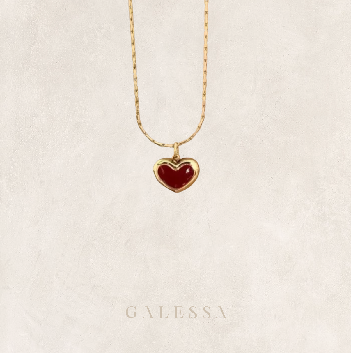 CORAZONCITO NECKLACE
