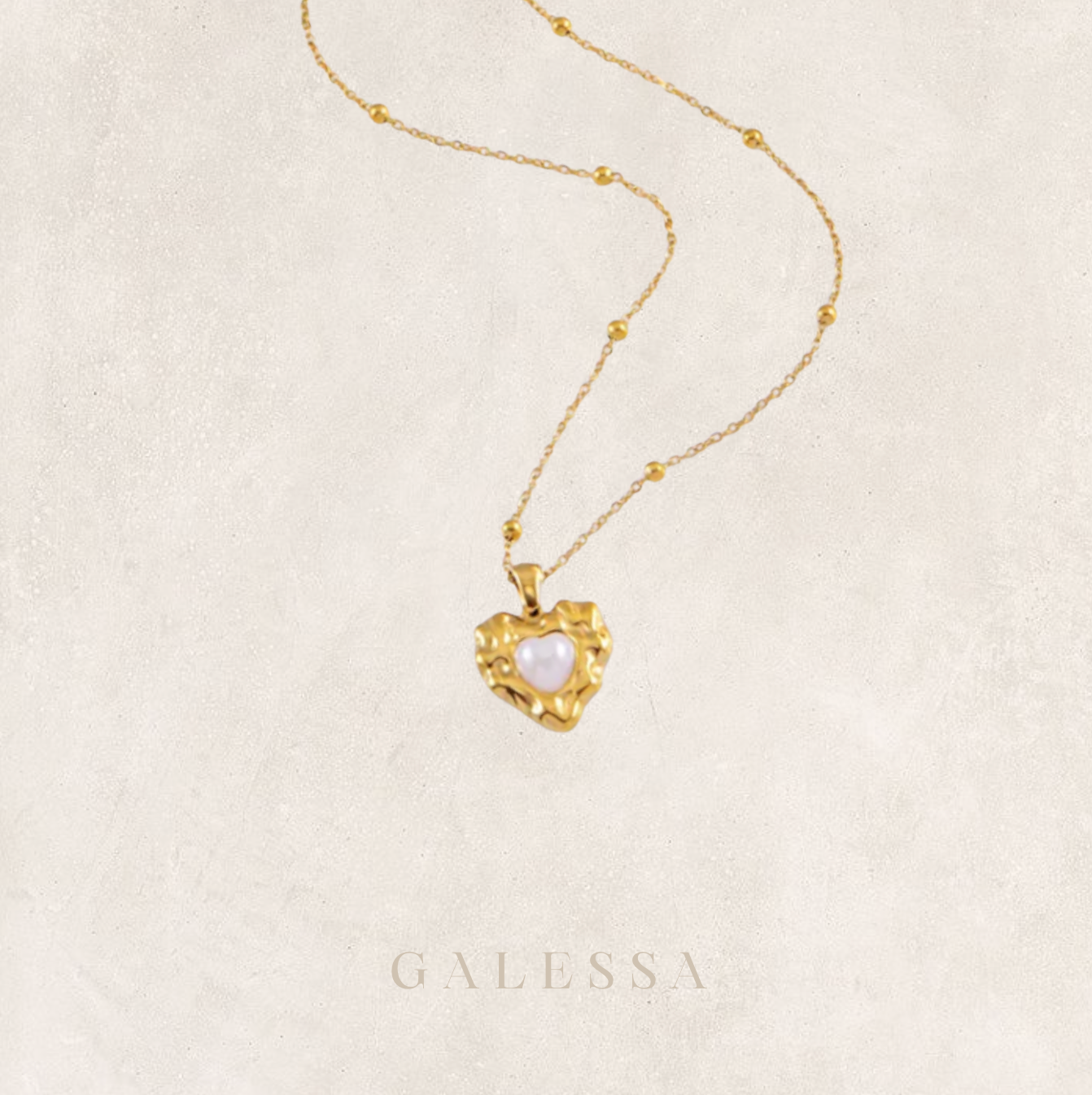 PEARL HEART NECKLACE